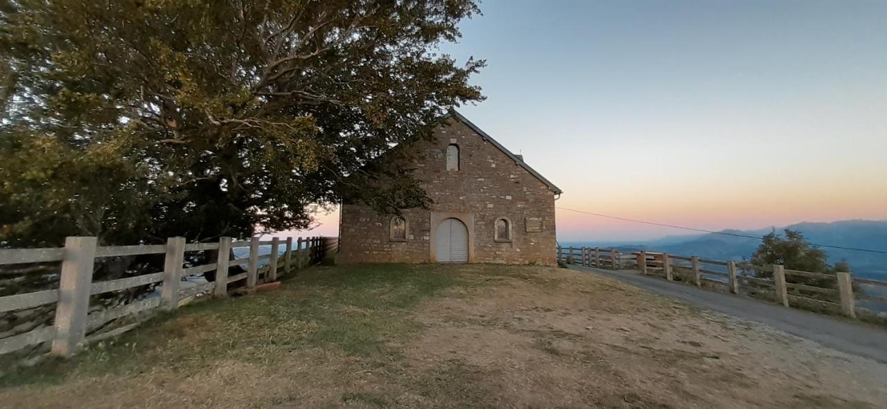 Tente Safari Lodge Ferme Carrique Tardets-Sorholus Εξωτερικό φωτογραφία